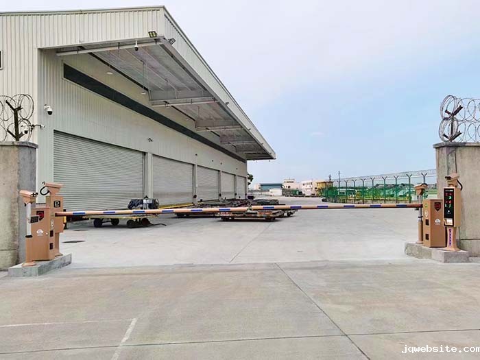 物流园智能道闸